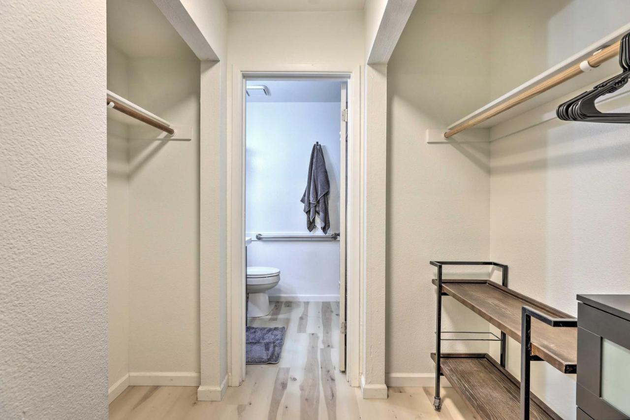 Renovated Chandler Townhome Walk To Downtown Екстериор снимка